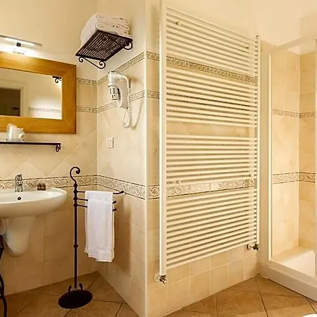 Ideale 3*