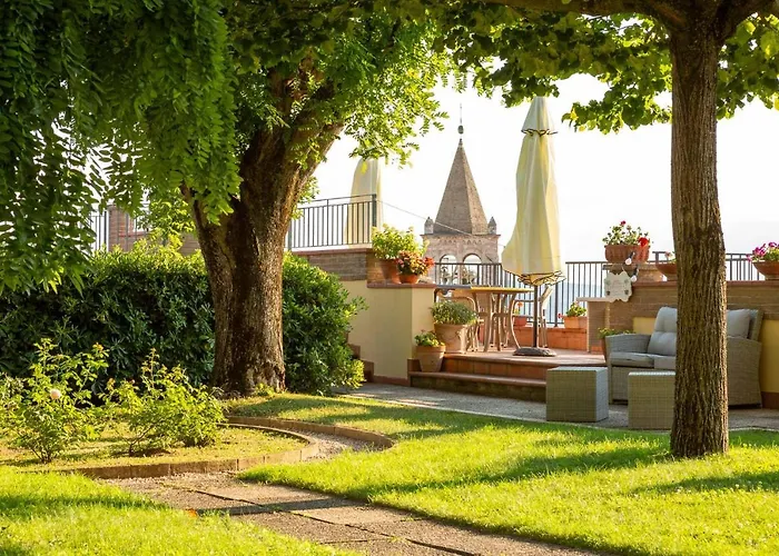 이데알레 아시시